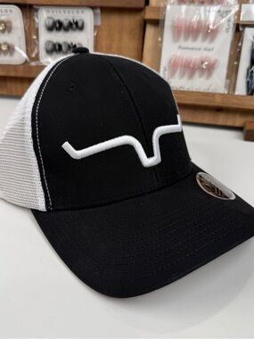 Kimes Ranch black classic baseball hat
